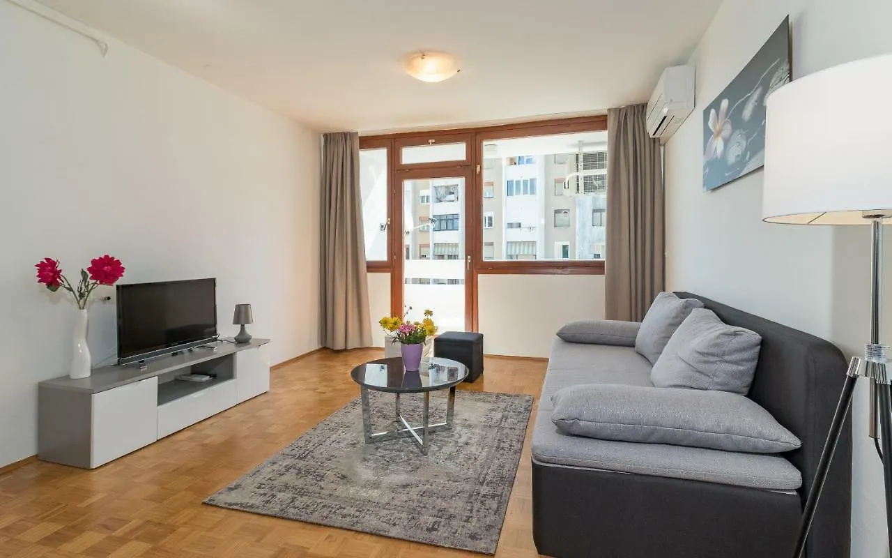 Apartment Maestral Pula Croatia