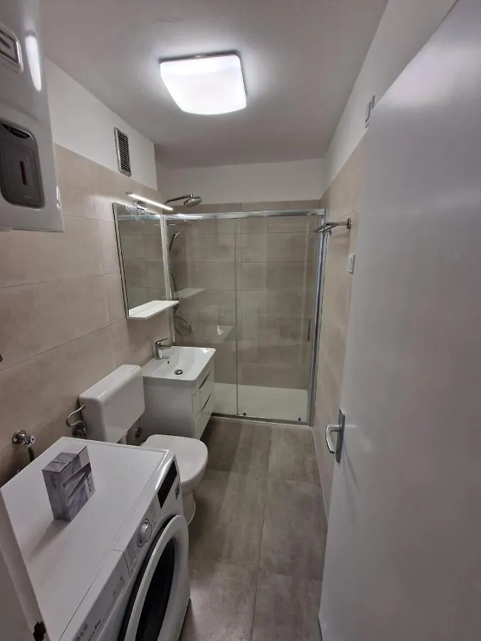 Apartment Maestral Pula